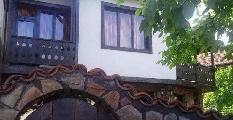 Семеен Хотел Национал Mineralni Bani Buitenkant foto